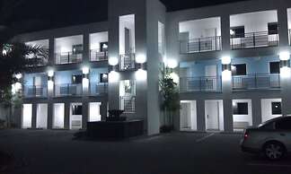 Lotus Boutique Inn & Suites