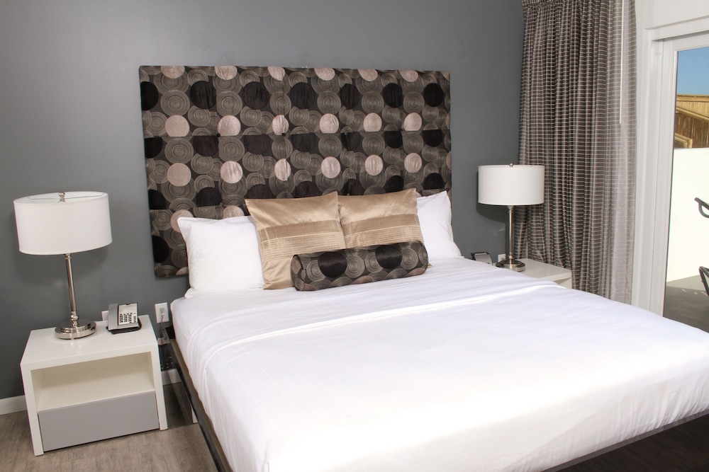 Lotus Boutique Inn & Suites