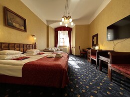 Hotel Zamek Ryn