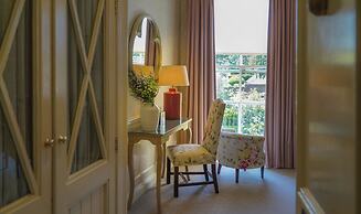 The Close Hotel