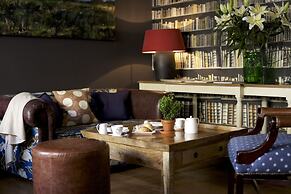 The Close Hotel