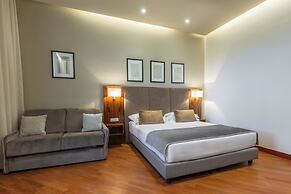 Hotel Embassy