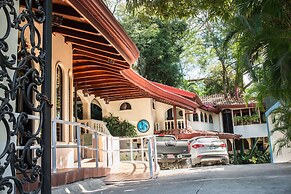 Hotel Villas Lirio