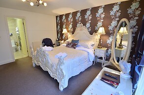 Angmering Manor