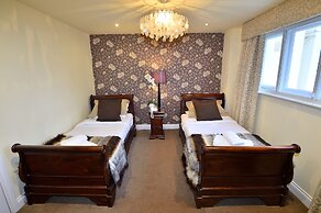 Angmering Manor