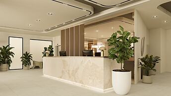 Atrium Hotel