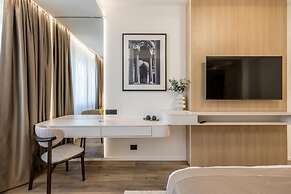 Atrium Hotel