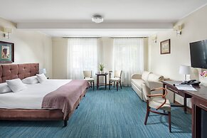 Hotel Bonum
