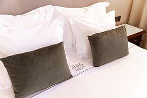 Avenida Boutique Hotel