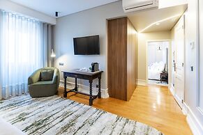 Avenida Boutique Hotel