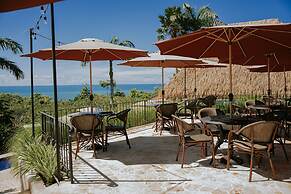 Parador Nature Resort and Spa