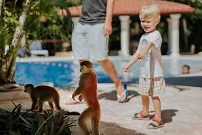 Parador Nature Resort and Spa
