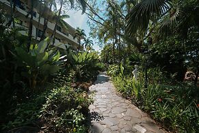 Parador Nature Resort and Spa