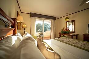 Parador Nature Resort and Spa