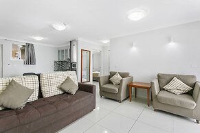 Comfort Inn & Suites Burwood