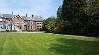 Burn Hall Hotel