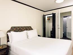 Yellow Ribbon Hills, Boutique Suites