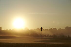 Luton Hoo Hotel, Golf And Spa