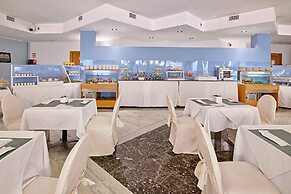 Aregai Marina Hotel & Residence