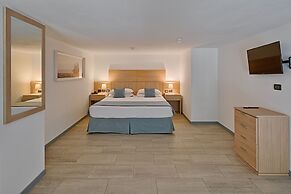 Aregai Marina Hotel & Residence