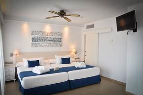 Playacapricho Hotel