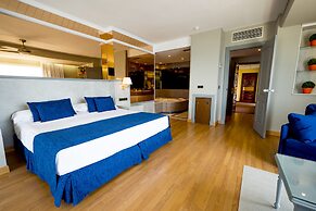  Playadulce Hotel