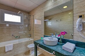  Playadulce Hotel