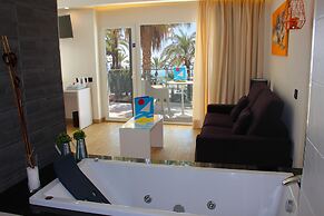  Playadulce Hotel