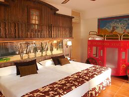  Playadulce Hotel