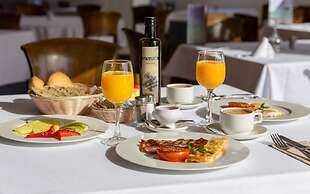  Playadulce Hotel
