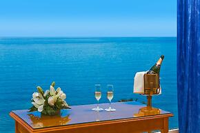  Playadulce Hotel