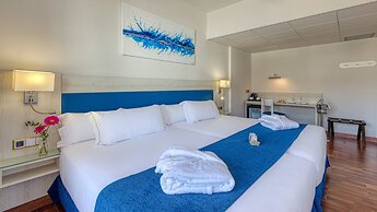  Playadulce Hotel