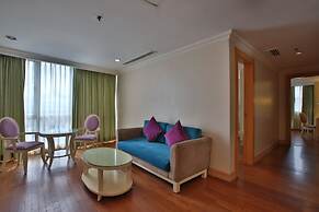 Crown Regency Hotel and Towers