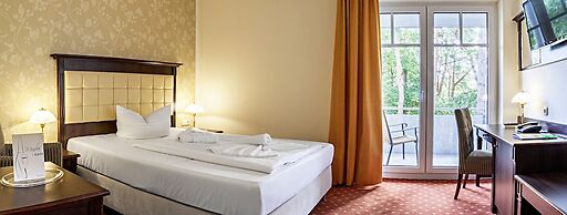 Ostseehotel Villen Im Park – ein Rovell Hotel