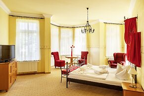 Ostseehotel Villen Im Park – ein Rovell Hotel