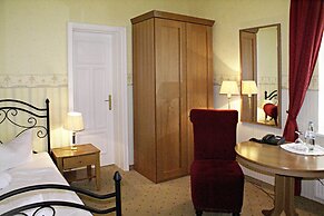 Ostseehotel Villen Im Park – ein Rovell Hotel