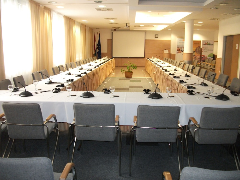 Famulus Hotel
