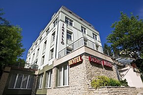 Jagello Hotel