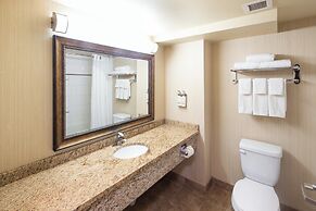 Holiday Inn Express Hotel & Suites Edson by IHG