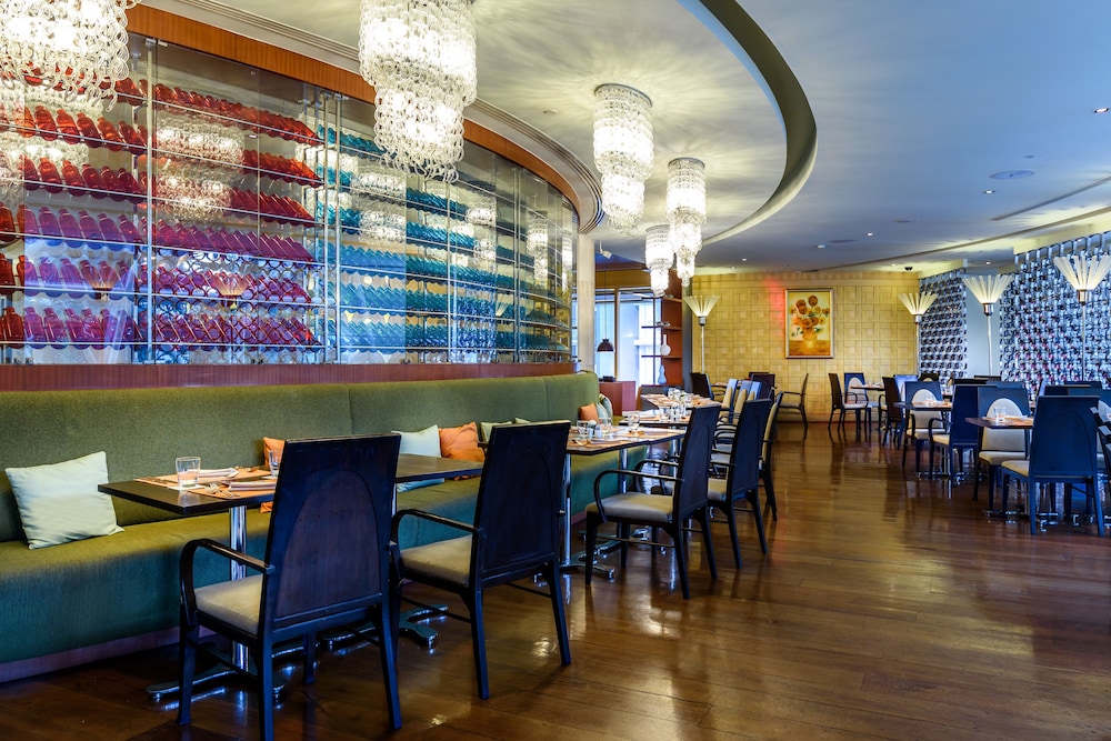 Hilton Bangkok Grande Asoke