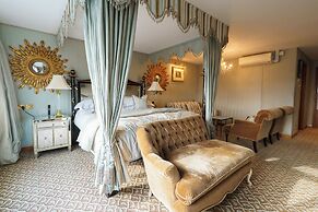 The Duke Hotel