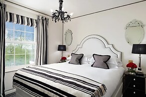 The Duke Hotel