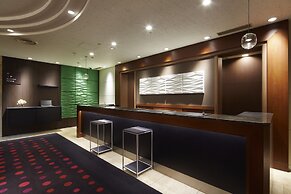 the b hachioji