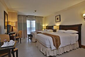 Crown Regency Suites & Residences - Mactan