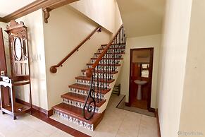 Crown Regency Suites & Residences - Mactan