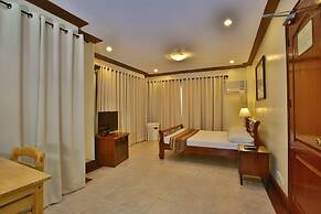 Crown Regency Suites & Residences - Mactan