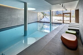 Lajadira Hotel & Spa