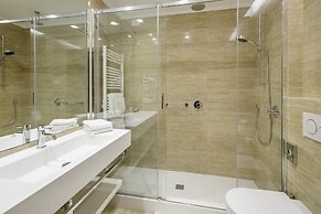 Lajadira Hotel & Spa
