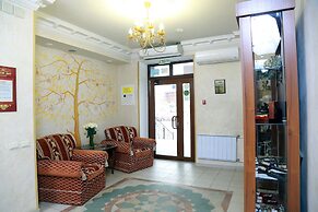 Tsarskiy Dvor