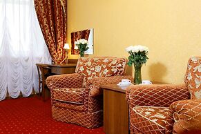 Tsarskiy Dvor